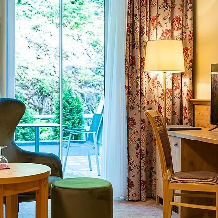 Robenstein Aktivhotel & 4*