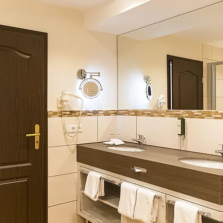 Hotel Robenstein Aktivhotel &