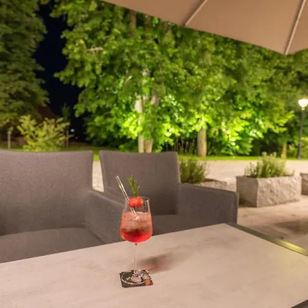 Robenstein Aktivhotel & 4*