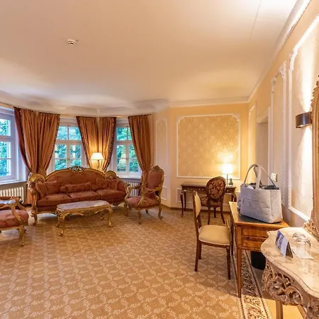 Robenstein Aktivhotel & 4*