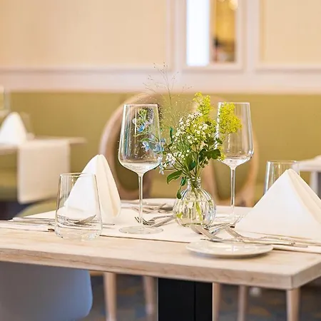 Robenstein Aktivhotel & Ξενοδοχείο 4*