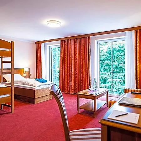 Robenstein Aktivhotel & 4*