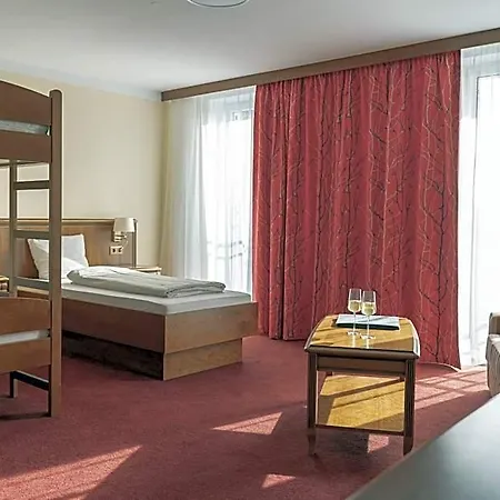 Robenstein Aktivhotel &
